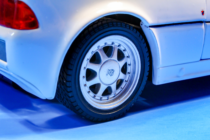 Illustration for article titled Ricko 1:18 scale Ford RS200